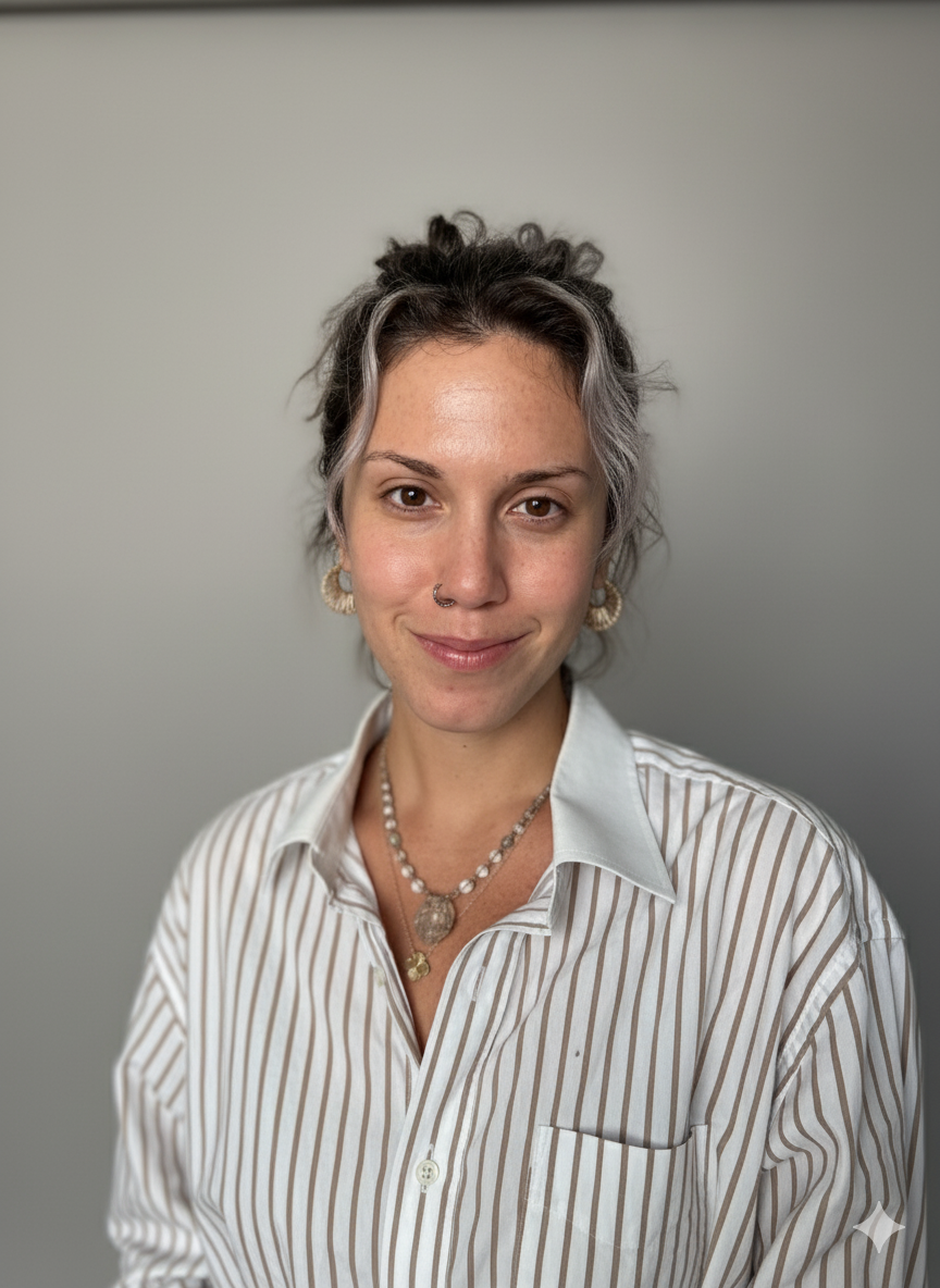 Yanina A.